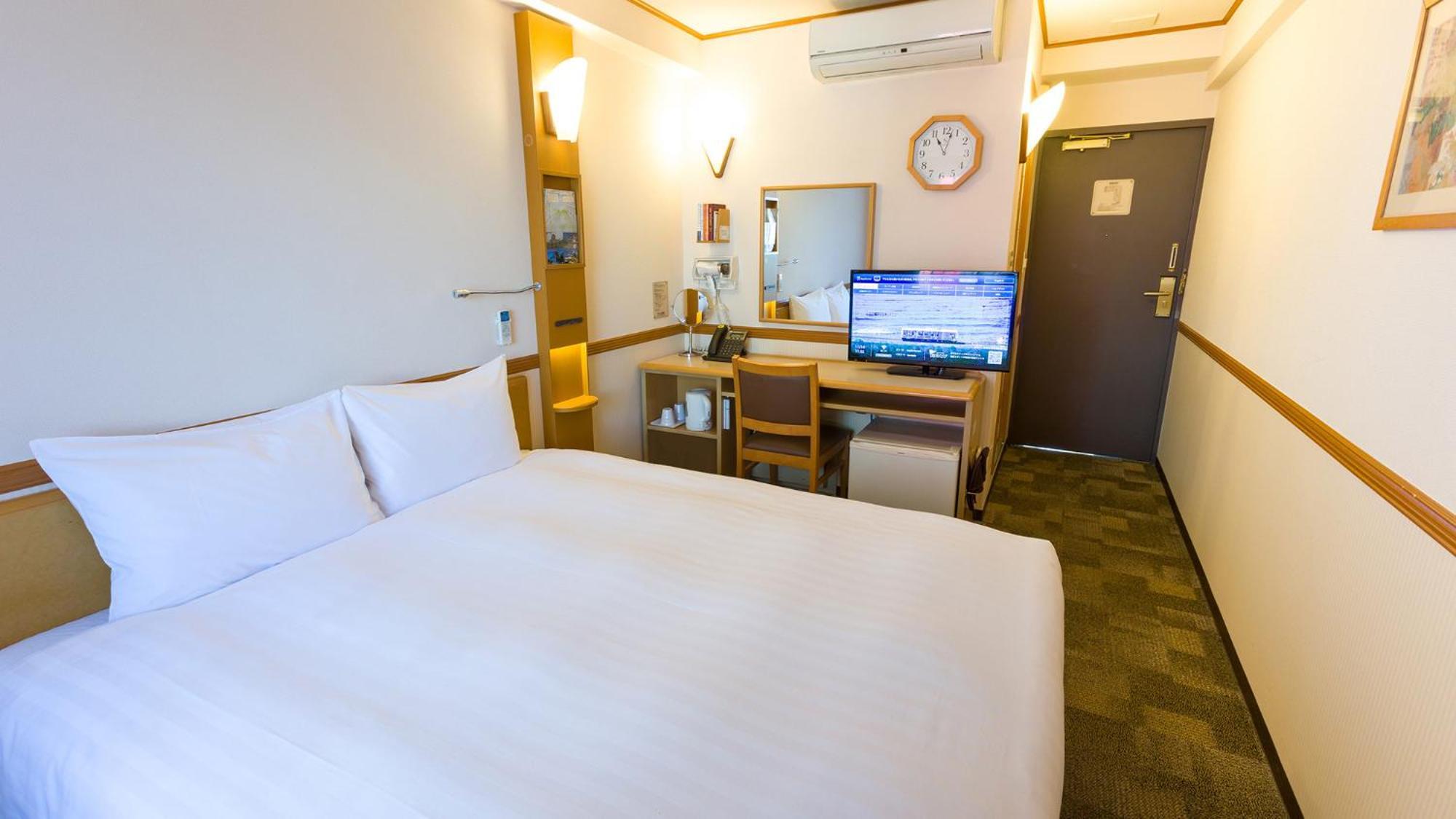 Toyoko Inn Saitama Iwatsuki Ekimae Стая снимка